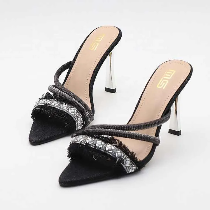 حذاء نسائي بكعب - Women's high-heeled shoes