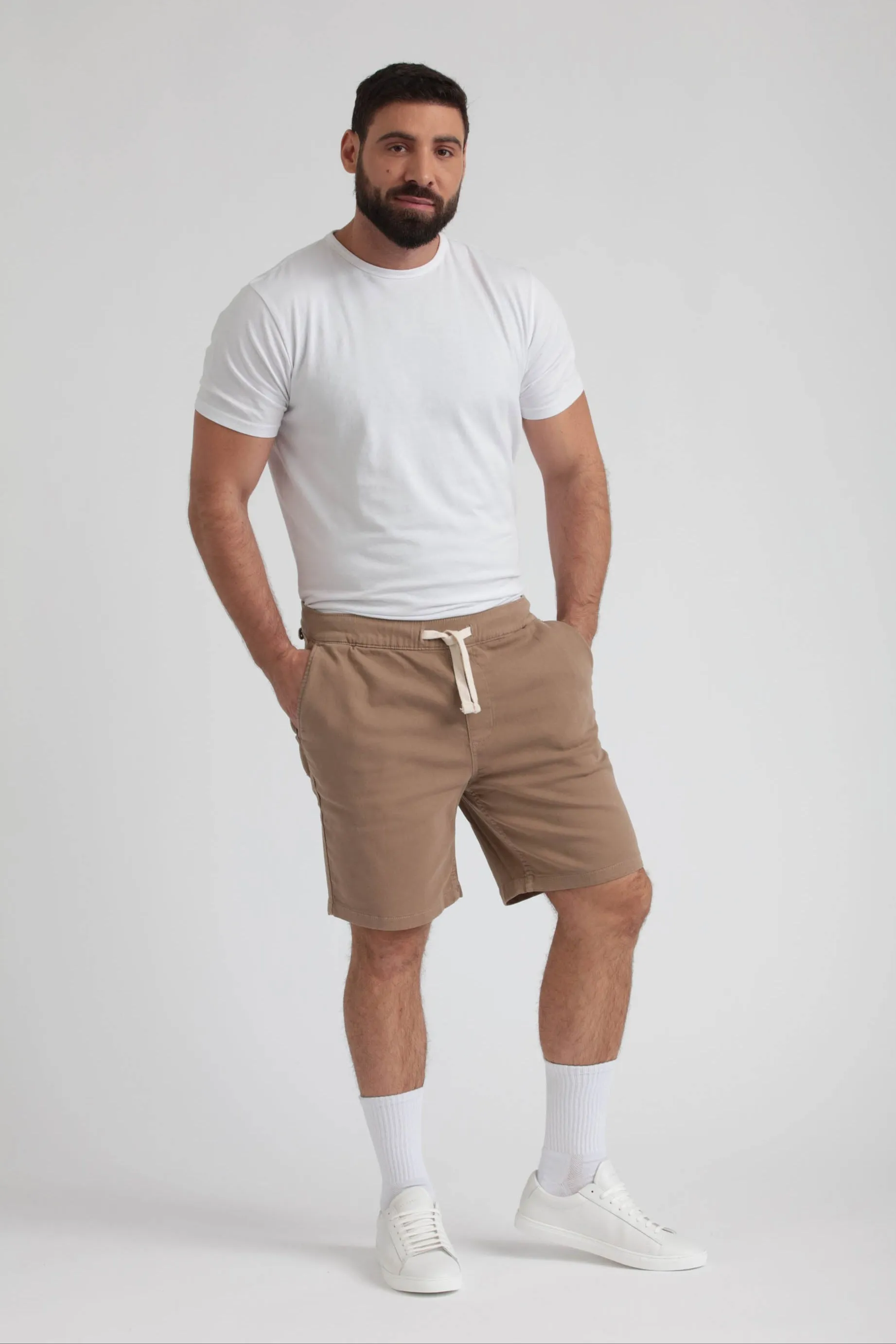 Everyday Comfort Shorts (Athletic Fit) / Dark Khaki