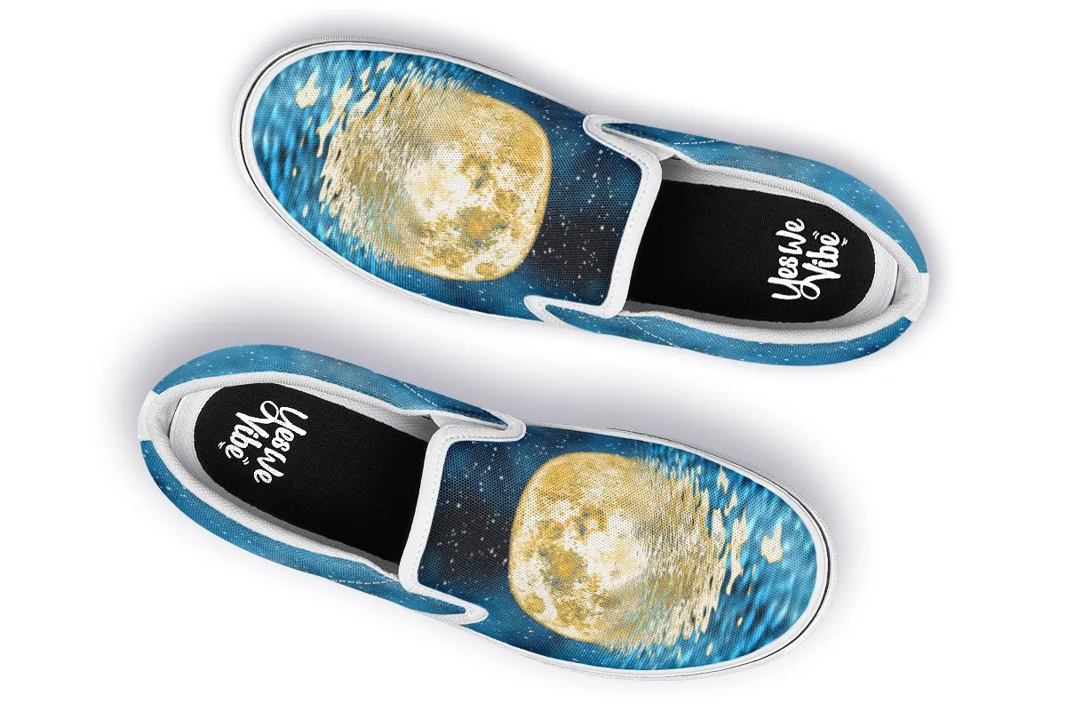 Mirror Ocean Moon