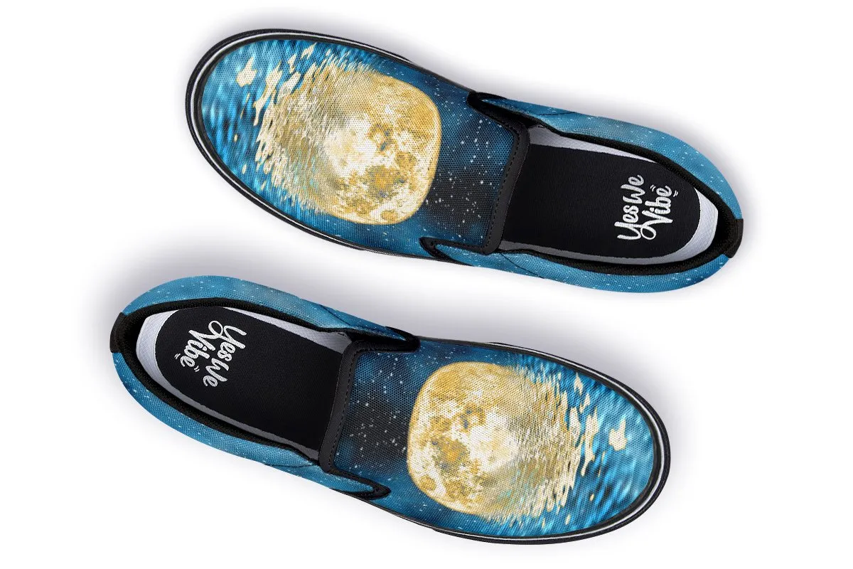 Mirror Ocean Moon