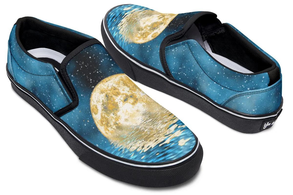 Mirror Ocean Moon