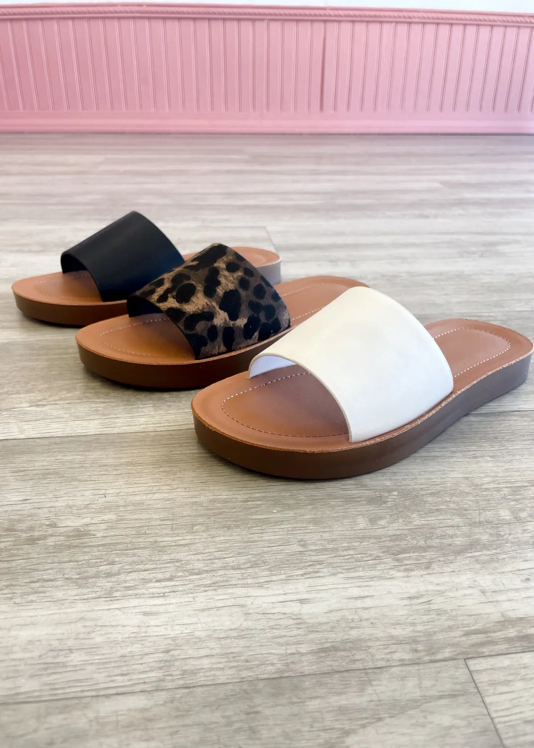 Monica Sandal