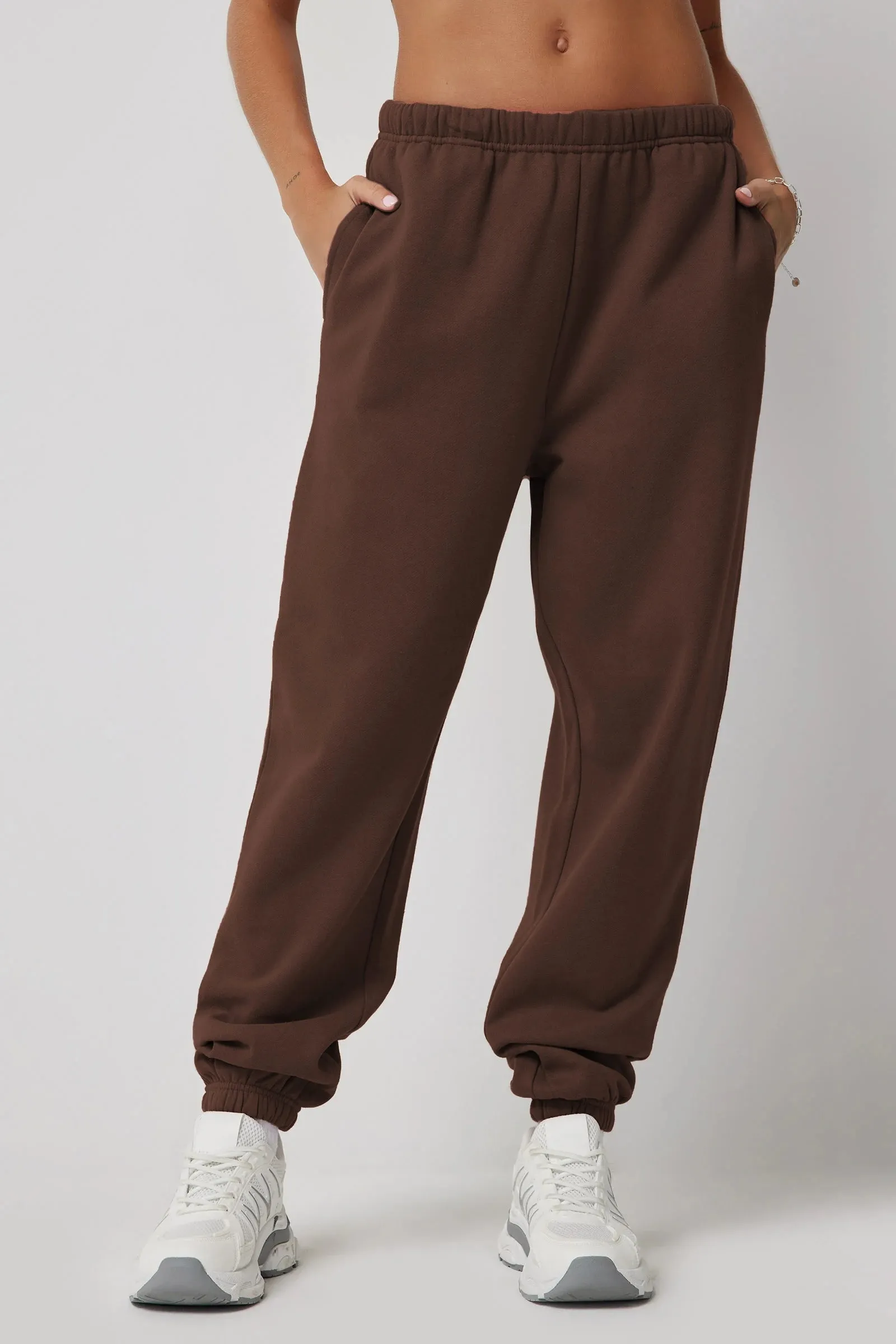 Solids: Blacc Jogger
