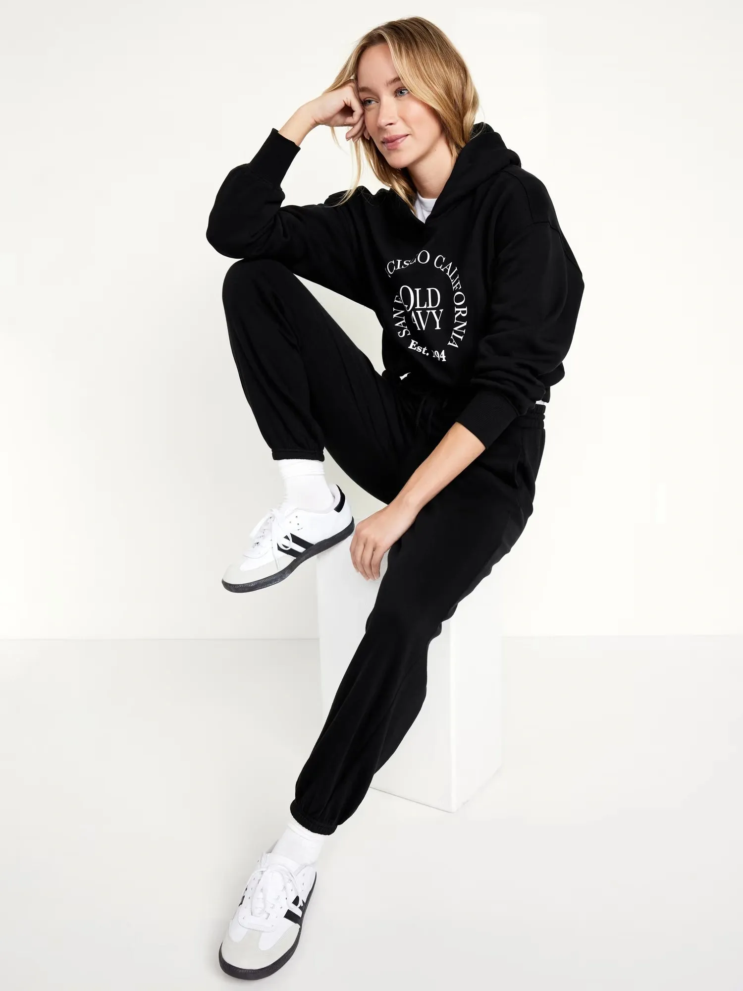 Solids: Blacc Jogger