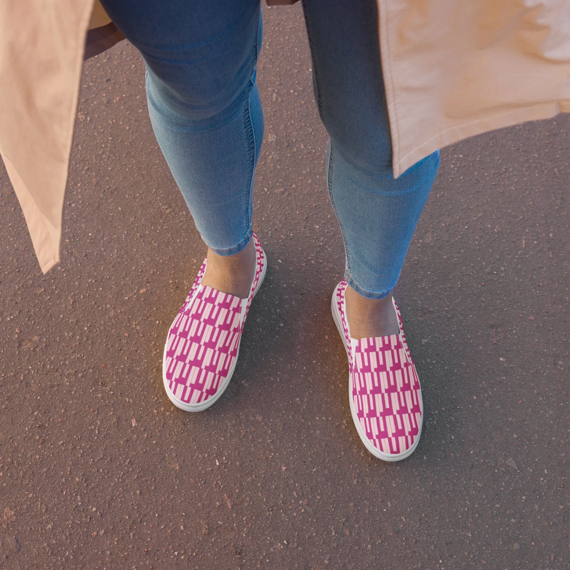 VOLUME Women’s slip-on canvas shoes