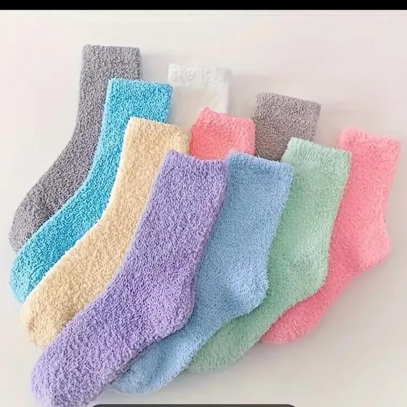 Women's Fuzzy Socks -5 pairs, Soild Color.